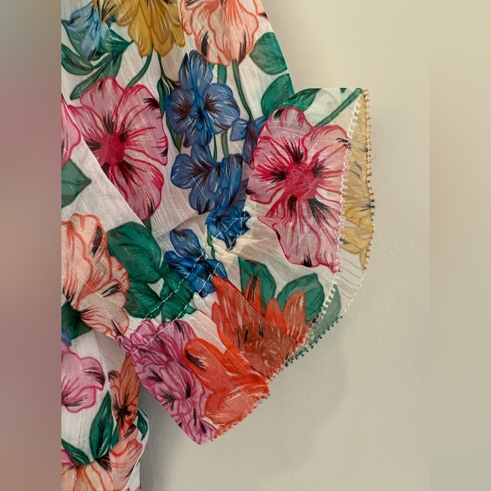 Adelyn Rae Floral Top - Picture 4 of 7